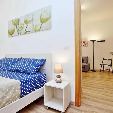 San Lorenzo District Apartament Rzym