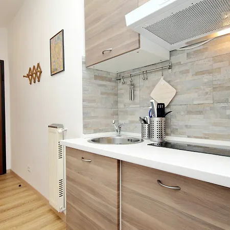 San Lorenzo District Apartament Rzym